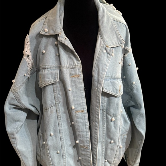 DAVI & DANI Pearl Embellished Oversized Distressed Denim Jacket - Picture 3 of 5